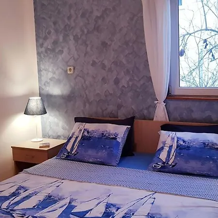 Apartment Damir *
